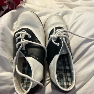 saddle shoes